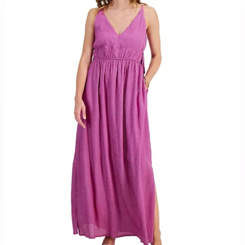 NWT Taylor V-Neck Side Slit Maxi